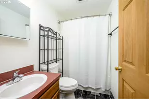 1855 NW Jillanne Ct, McMinnville, OR 97128 - Photo 20