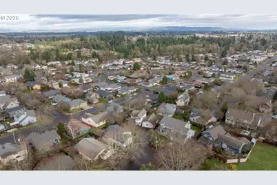 1855 NW Jillanne Ct, McMinnville, OR 97128 - Photo 32