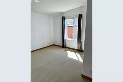 1070 Grove St, Baker City, OR 97814 - Photo 6