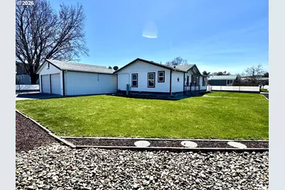 1070 Grove St, Baker City, OR 97814 - Photo 28