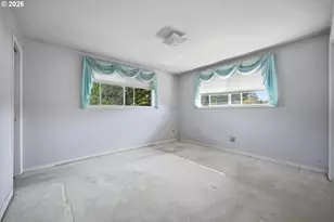 8530 SW Birch St, Portland, OR 97223 - Photo 16