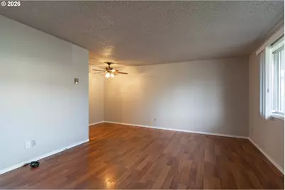 10901 NE 7th St, Vancouver, WA 98664 - Photo 6