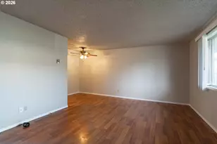 10901 NE 7th St, Vancouver, WA 98664 - Photo 6