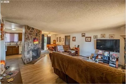 5654 Lompoc Ct S, Salem, OR 97306 - Photo 6