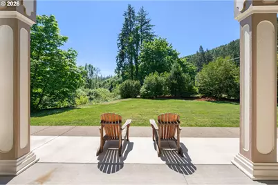 35282 McKenzie View Dr, Springfield, OR 97478 - Photo 18