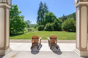 35282 McKenzie View Dr, Springfield, OR 97478 - Photo 18