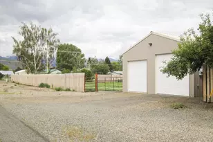 2305 16th St, Baker City, OR 97814 - Photo 26
