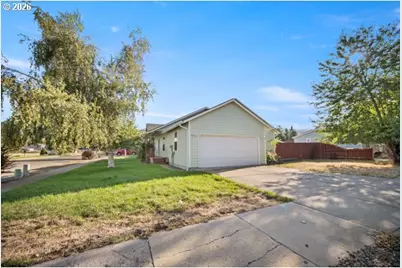 114 18th St, La Grande, OR 97850 - Photo 28