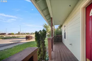 114 18th St, La Grande, OR 97850 - Photo 26