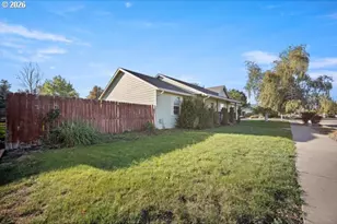 114 18th St, La Grande, OR 97850 - Photo 32
