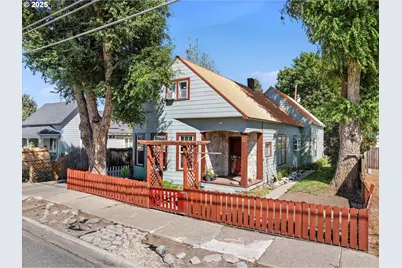 2420 9th St, Baker City, OR 97814 - Photo 2