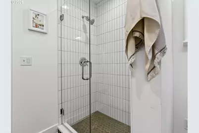 3245 NE 55th Ave, Portland, OR 97213 - Photo 20