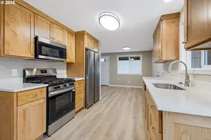 1822 Hawthorne St, Forest Grove, OR 97116 - Photo 12