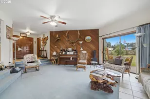 7555 Rocky Rd, Tillamook, OR 97141 - Photo 8