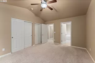 675 NE Cummins St, Roseburg, OR 97470 - Photo 18