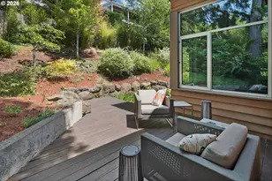 3741 SW Sweetbriar Dr, Portland, OR 97221 - Photo 40