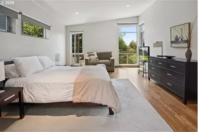 3741 SW Sweetbriar Dr, Portland, OR 97221 - Photo 18