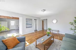 5227 SE 105th Ave, Portland, OR 97266 - Photo 8