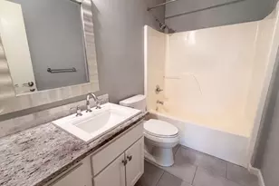61 SE 171st Ave, Portland, OR 97233 - Photo 10