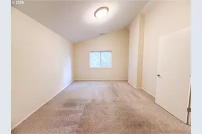 61 SE 171st Ave, Portland, OR 97233 - Photo 8