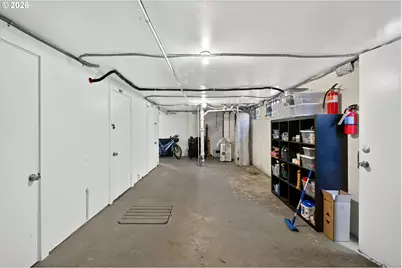 5807 NE 10th Ave #108, Portland, OR 97211 - Photo 20