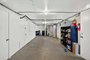 5807 NE 10th Ave, Portland, OR 97211 - Photo 20