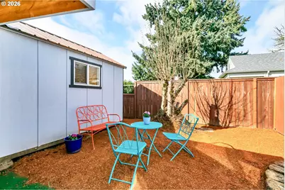 157 Hansen Ln, Eugene, OR 97404 - Photo 8