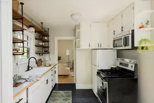 1912 SE Pine St, Portland, OR 97214 - Photo 16