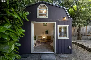 1912 SE Pine St, Portland, OR 97214 - Photo 38