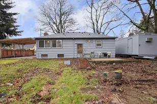 8411 SE Brooklyn St, Portland, OR 97266 - Photo 18