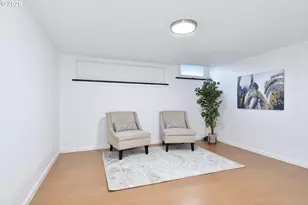 8411 SE Brooklyn St, Portland, OR 97266 - Photo 12