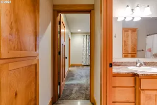 41925 Deerhorn Rd, Springfield, OR 97478 - Photo 20