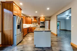 41925 Deerhorn Rd, Springfield, OR 97478 - Photo 8