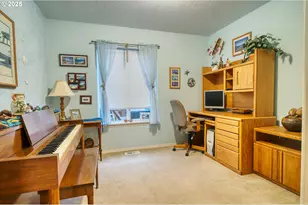 34583 Glacier Ave, Saint Helens, OR 97051 - Photo 14