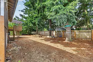 15 NE 113th Pl, Portland, OR 97220 - Photo 48