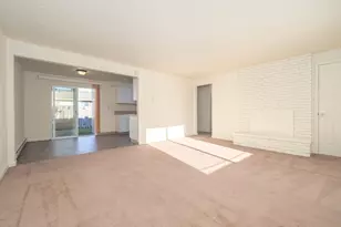 1591 James St, Woodburn, OR 97071 - Photo 12