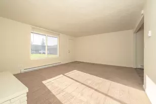 1591 James St, Woodburn, OR 97071 - Photo 10