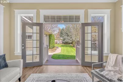 716 W 19th St, Vancouver, WA 98660 - Photo 24