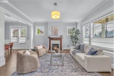 716 W 19th St, Vancouver, WA 98660 - Photo 4