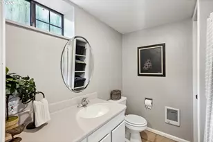 2055 Summer St SE, Salem, OR 97302 - Photo 32