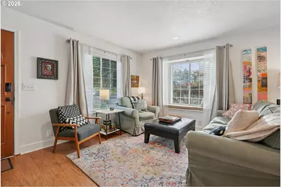 2055 Summer St SE, Salem, OR 97302 - Photo 8