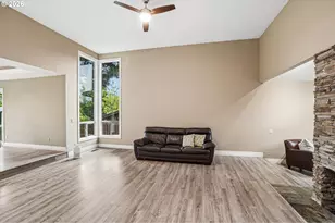 14232 Meadow Grass St, Lake Oswego, OR 97035 - Photo 6