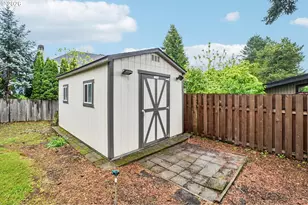 14232 Meadow Grass St, Lake Oswego, OR 97035 - Photo 34