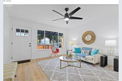 9523 N Allegheny Ave, Portland, OR 97203 - Photo 8