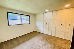 3732 Peppertree Dr, Eugene, OR 97402 - Photo 12