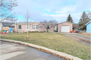 2209 Terra Lea Ct, La Grande, OR 97850 - Photo 2