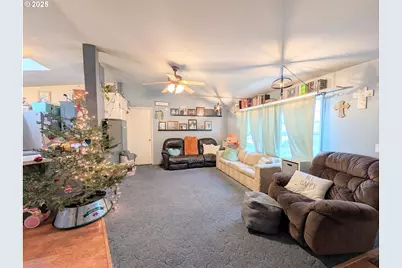 2209 Terra Lea Ct, La Grande, OR 97850 - Photo 4