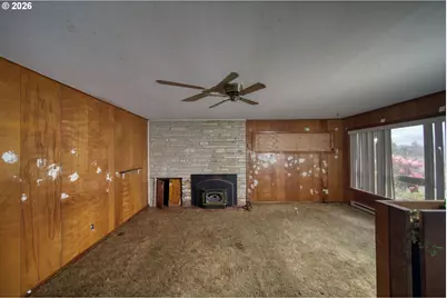 1220 N Henry St, Coquille, OR 97423 - Photo 4