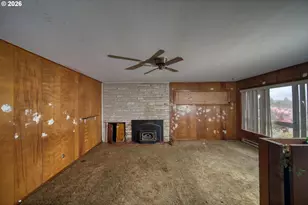 1220 N Henry St, Coquille, OR 97423 - Photo 4