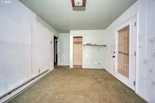 1220 N Henry St, Coquille, OR 97423 - Photo 14